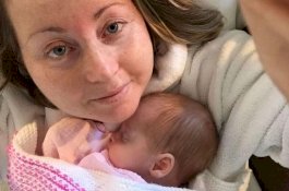 Kisah Pilu Wanita yang Melahirkan dan Operasi Otak di Hari yang Sama