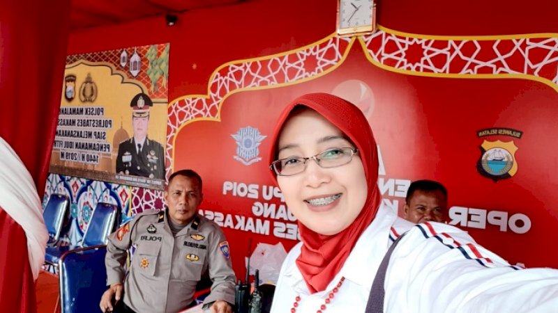 Sakka Pati di pos pengamanan Lebaran dekat Mal Ratu Indah, Makassar.
