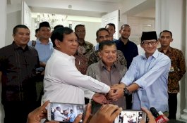 Fakta di Balik Ketidakhadiran Prabowo, Sandiaga, dan JK di Pemakaman Bu Ani