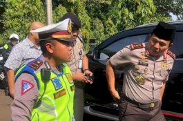 Ini Sosok Putra Mantan Kapolri yang Tilang Fortuner Berpelat Polri