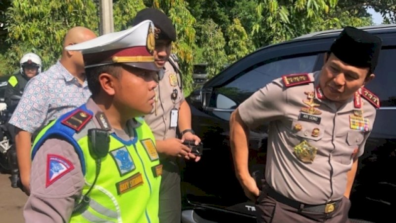 Danny Trisespianto Arief (kiri)
