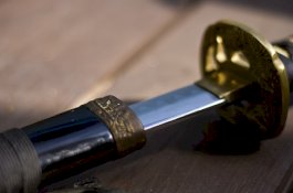 Bawa Samurai, Perampok Bawa Perhiasan Seharga Rp1 Miliar