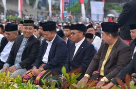 Salat Ied di Lapangan Karebosi, Ini Pesan Nurdin Abdullah