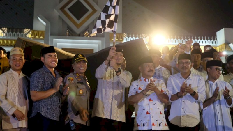 56 Kelompok Meriahkan Pawai Kendaraan Hias dan Takbiran Gowa