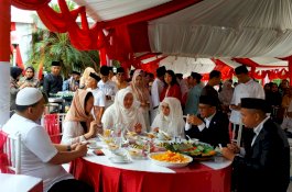 Usai Salat Ied, Gubernur Sulsel Gelar Open House