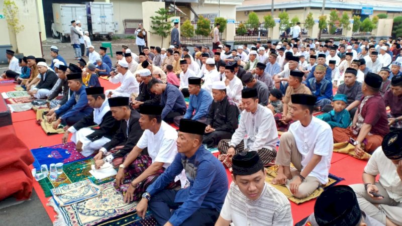 Salat Ied Bersama Masyarakat, Ini Harapan Kapolres Gowa