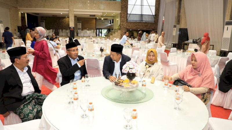 PJ Walikota Makassar Hadiri Open House di Kediaman Danny Pomanto