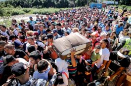 Setelah 4 Bulan, Venezuela Buka Kembali Perbatasan Dengan Kolombia