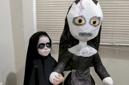 Gadis ini Rayakan Ulang Tahun ke-3 Dengan Tema Film Horor The Nun