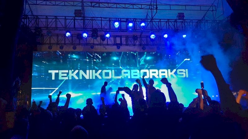Ikatek Universitas Hasanudidin (Unhas) baru saja menggelar Halalbihalal (HBH) di Pantai Akkarena Makassar, Sabtu (8/6/2019).