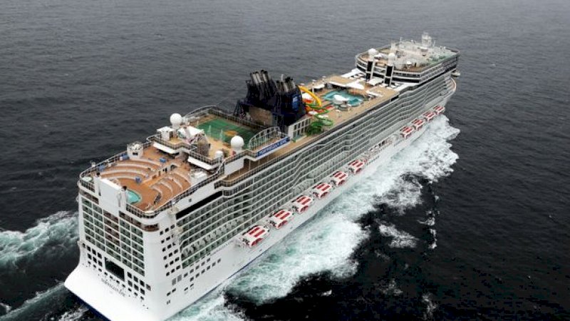 Jatuh dari Kapal Mewah di Laut Spanyol, Penyelamat Masih Cari Gadis Berpiyama Merah