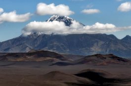 Diprediksi Aktif, Gunung Api di Rusia Bisa Meletus Kapan Saja