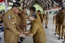 Usai Tuding Ada Duri dalam Daging, Gubernur Sulsel Copot Kepala Inspektorat