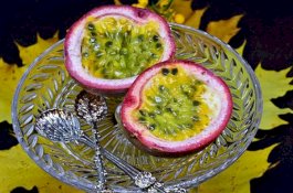 Manfaat Buah Markisa untuk Kesehatan, Serta Efek Negatifnya