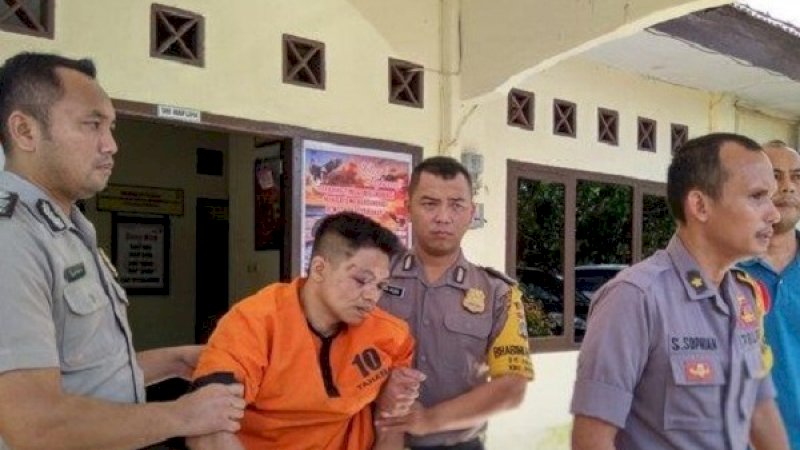 Anto Iwan saat diamankan. (Foto: Bangka Pos)