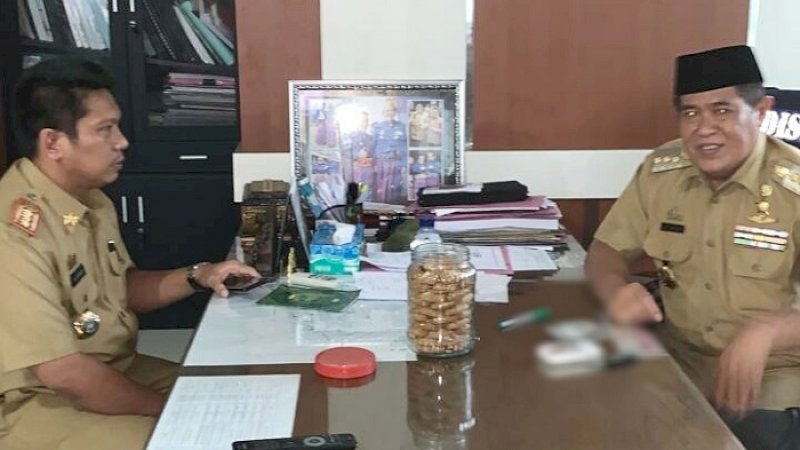 Bupati Bulukumba AM Sukri A Sappewali bersama Kepala BKPSDM Bulukumba, Andi Ade Ariadi.