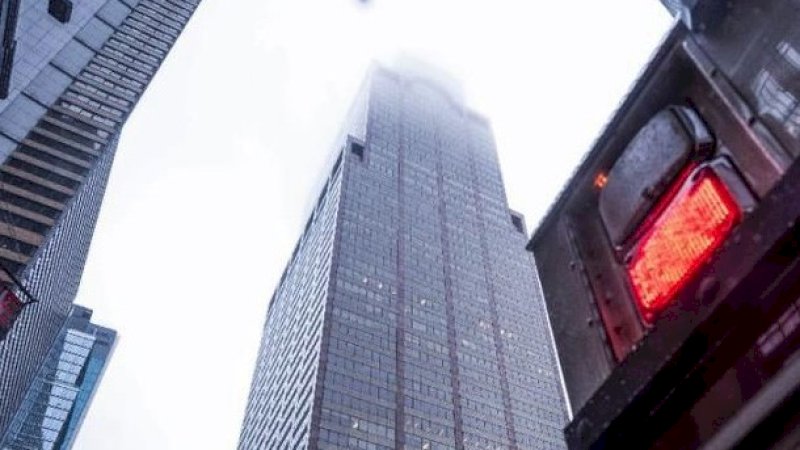 Gedung di Manhattan, AS, yang menjadi lokasi jatuhnya helikopter.