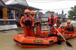 Ketinggian Banjir di Wajo 1,5 Meter, Warga Masih Menolak Dievakuasi