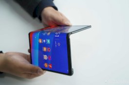 Begini Desain Smartphone Layar Lipat Oppo