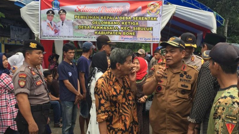 Bupati Bone Pantau Pilkades Serentak