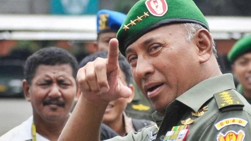 Jenderal (Purn) George Toisutta semasa hidup. Ist