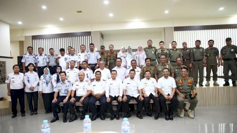 Suasana halalbihalal Satpol PP dan Dishub Kota Makassar, di RM Torani, Makassar, Rabu, 12 Juni 2019.