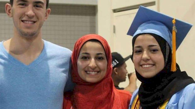 Deah Barakat, Yusor Mohammad Abu-Salha, dan Razan Mohammad Abu-Salha
