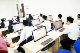 Ada Beasiswa S2 bagi Guru dan Calon Pengawas Madrasah, Berminat?