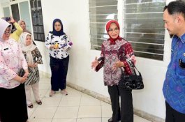 Tinjau Gedung Kesenian, Ketua PKK Sulsel: Keren dan Cantik, tetapi...