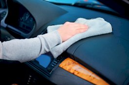 Cara Bersihkan Interior Mobil yang Cepat dan Mudah
