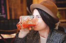 Ingin Turunkan Tekanan Darah Tinggi? Coba Minum Jus Tomat!