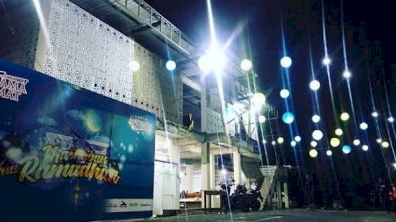Masjid Kurir Langit di Sumpang Binangae, Barru.