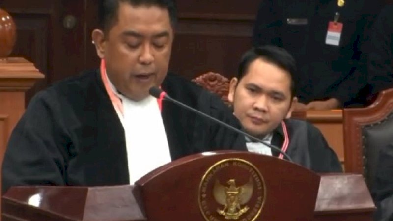 Kuasa hukum KPU.