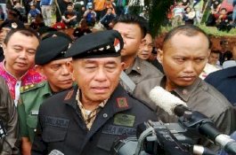 Kivlan Zen Minta Perlindungan, Menhan Bisikkan Ini kepada Polisi