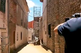 Bersaudara Bunuh Ibu Kandung, Jasadnya Disembunyikan di Dinding Rumah