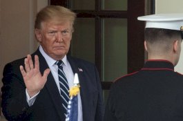 Trump Batalkan Serangan Udara ke Iran Pada Menit Terakhir