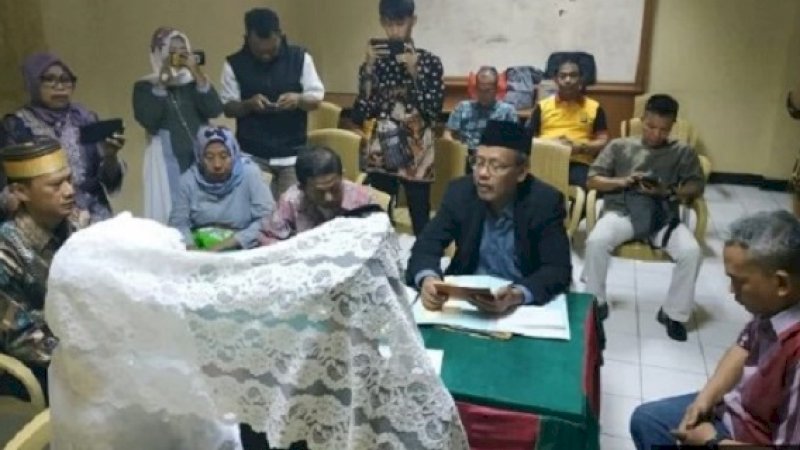 Suasana ijab kabul salah satu tersangka kerusuhan 22 Mei, yang digelar di Rutan Narkoba Polda Metro Jaya.