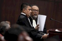 Yusril Ancam Polisikan Saksi 02 Gara-Gara Amplop, Diselamatkan MK?