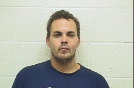 Buronan Menyerahkan Dirinya Setelah Fotonya Dapat 29.000 Like