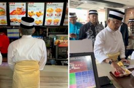 Warga Malaysia Kaget Lihat Raja Ikut Antre di KFC