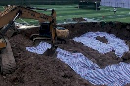 Dibunuh karena Protes, Jasad Guru Ini Dikubur di Halaman Sekolah