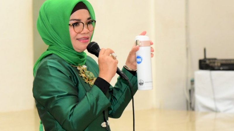 Liestiaty Nurdin Larang Penggunaan Air Kemasan di Acara PKK Sulsel
