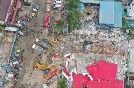Bangunan Runtuh di Kamboja Telah Menewaskan 15 Orang