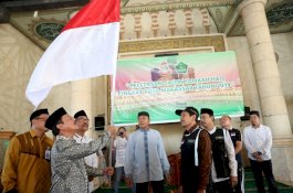 Lepas Calon Haji Asal Makassar, Sekda: Jangan Sampai Rusak Ibadah yang Berdampak pada Daerah