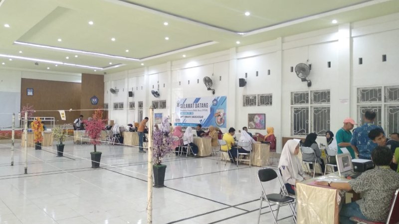 Proses pendaftaran PPDB di SMA 5 Makassar