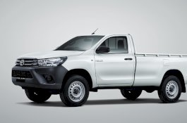 New Hilux Tampil Gagah dengan Mesin Diesel