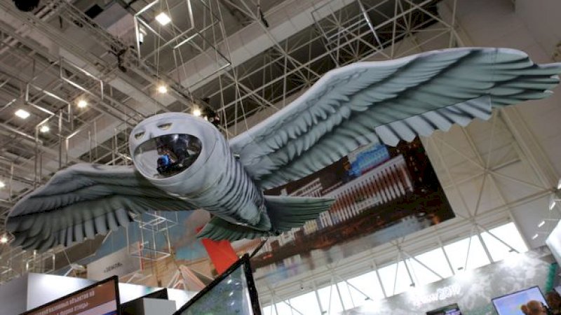 Vladimir Putin Pamerkan Drone Militer, Mirip Burung Hantu Harry Potter