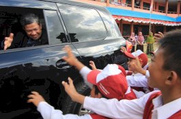 Pemecatan Berbuah Berkah, Fahri Hamzah Cukup Ongkang-Ongkang Kaki 40 Tahun