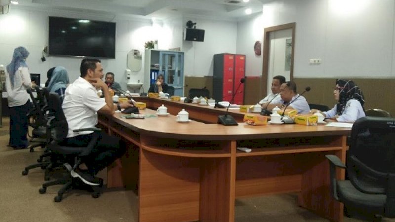 Suasana rapat monev di Komisi D DPRD Kota Makassar, Rabu, 26 Juni 2019.
