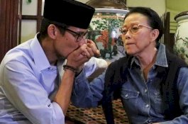 Jelang Putusan MK, Sandi Temui Ibu, Jokowi Menunggu di Istana